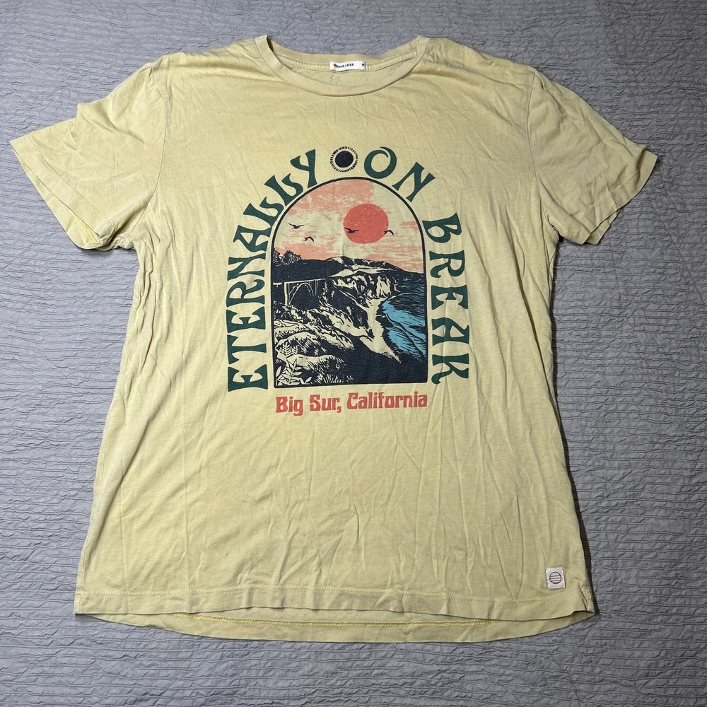 Marine Layer Big Sur California Eternally On Break Graphic T-Shirt Yellow Mens M